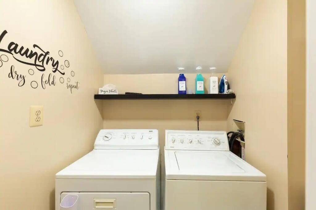 Lrge 5 Bedroom 9 Beds Near Dc-Pool, Hot Tub, Gym, Game Rm, Fire Pit Bowie Exteriér fotografie