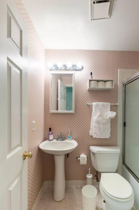 Lrge 5 Bedroom 9 Beds Near Dc-Pool, Hot Tub, Gym, Game Rm, Fire Pit Bowie Exteriér fotografie